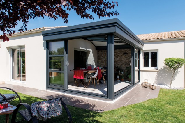 veranda esprit anthracite moderne