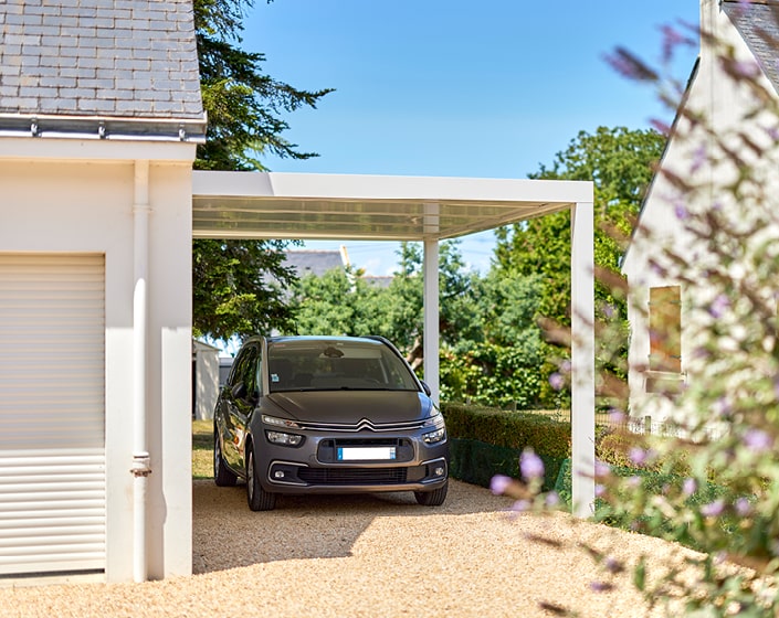 carport abri voiture blanc